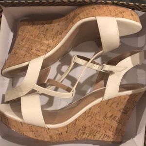 Ivory platforms (measurements in last two photos)